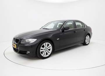 3-serie 316i Black & Silver Line