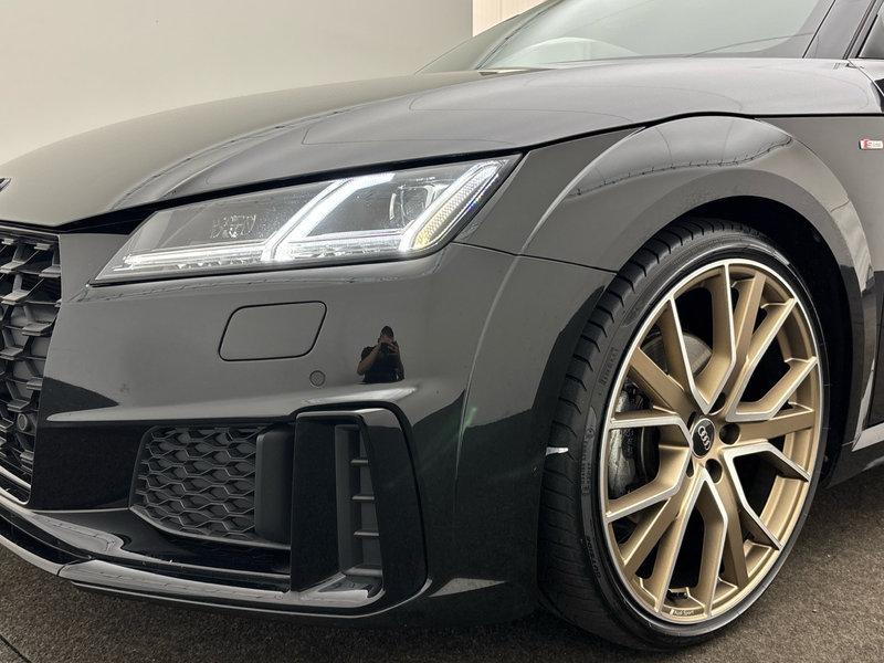 Audi TT Coupé 40 TFSI S tronic MMI Matrix B&O — photo 6