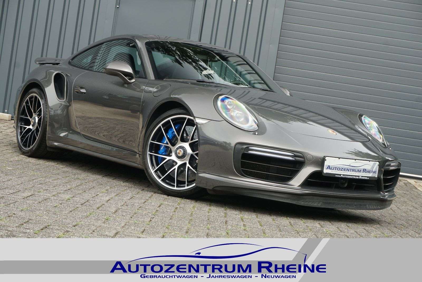 Second hand Porsche 911 