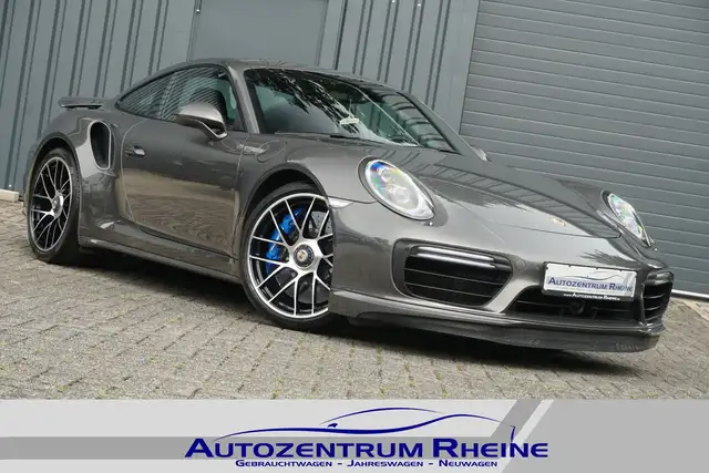 Porsche 911 Turbo S LIFT ACC RFK 18 Wege Burmester SHD