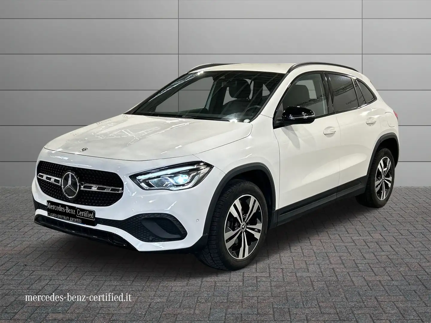 Mercedes-Benz GLA 200 d Sport Plus auto Bianco - 1