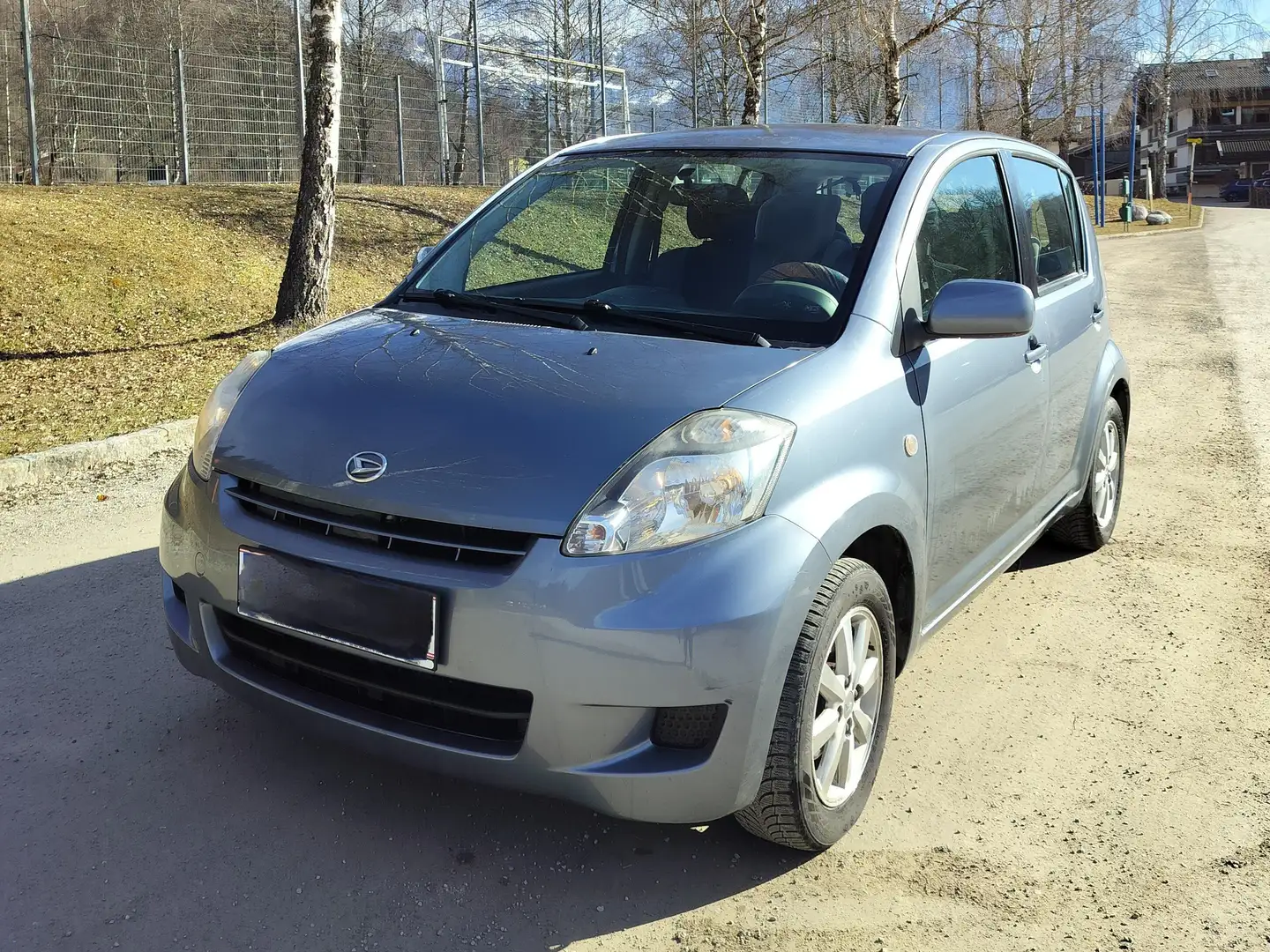 Daihatsu Sirion Sirion 1,0 Blau - 1