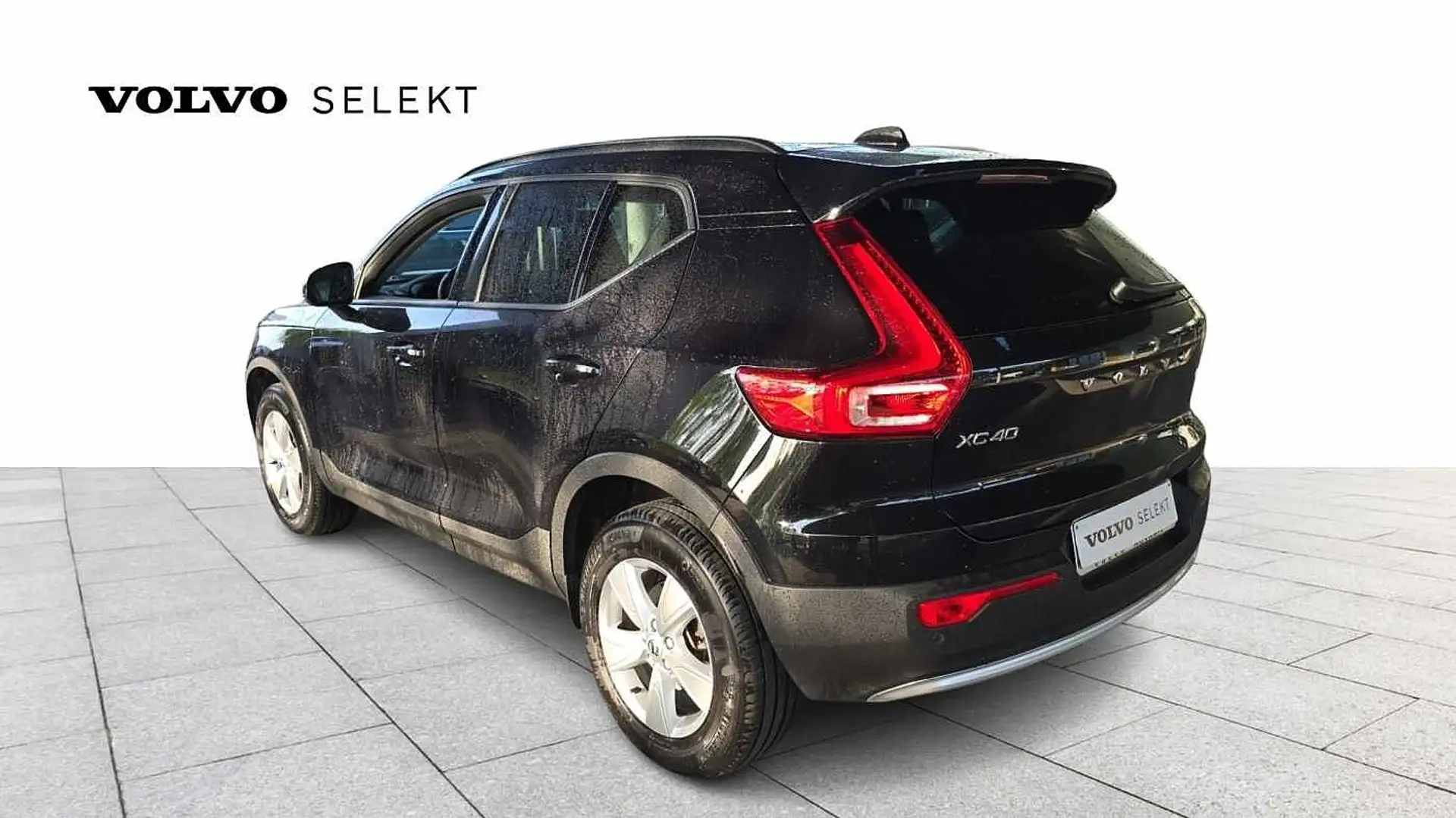 Volvo XC40 B3 Mild hybrid Zwart - 2