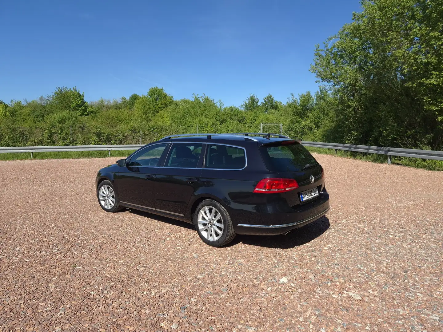 Volkswagen Passat Variant Highline ALLES NEU! LESEN! Negro - 2