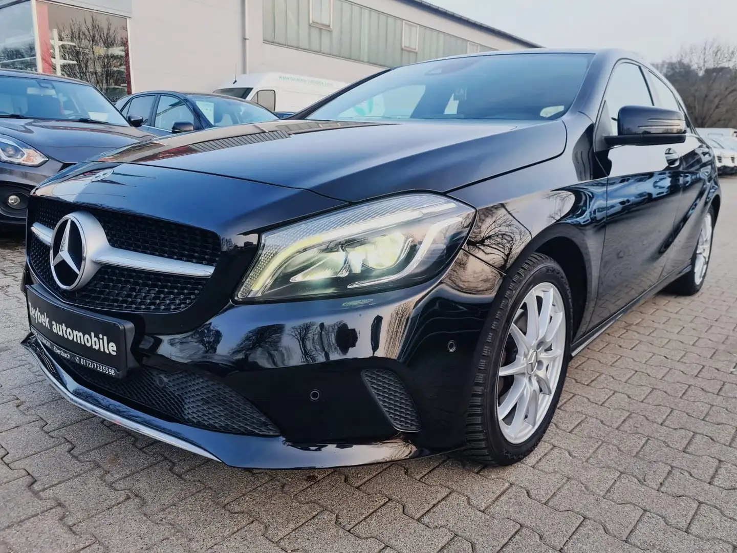 Mercedes-Benz A 200 CDI / Schwarz - 1