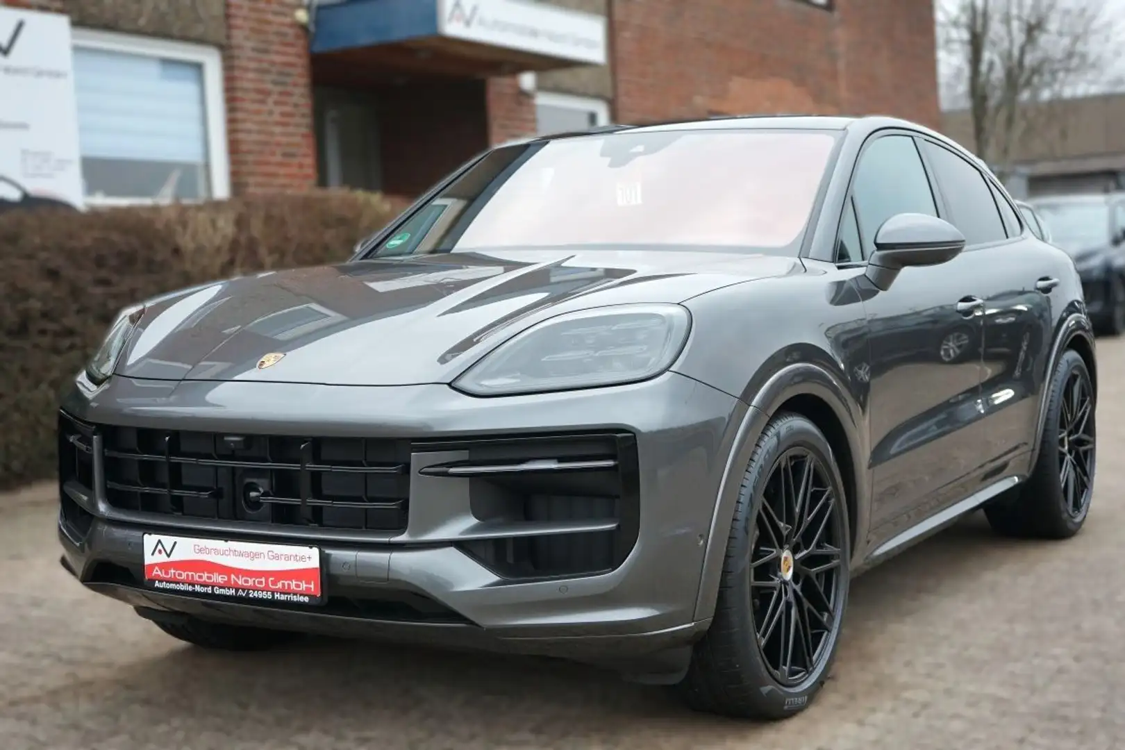 Porsche Cayenne Coupe GTS*Pano*Head Up*Soft Close Grau - 2