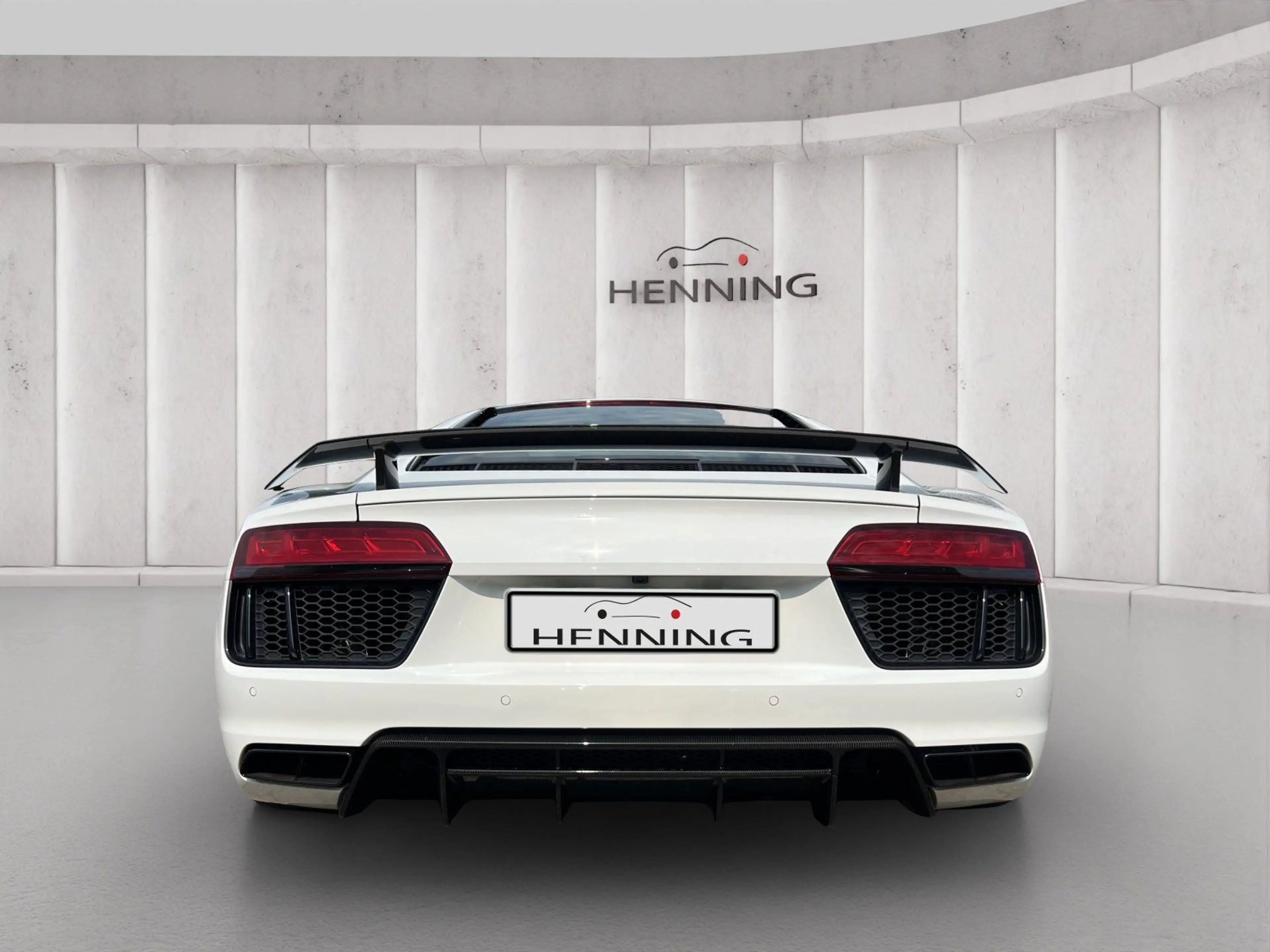 Audi R8 Coupe 5.2 FSI plus quattro B&O CARBON Keramik — photo 4