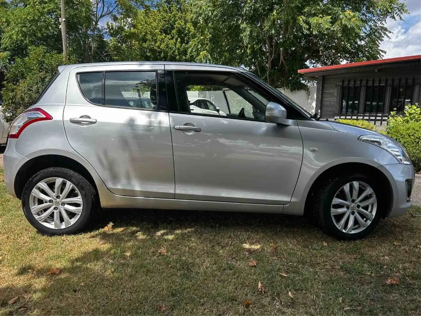 Suzuki Swift 1.2 VVT 4WD 5 porte B-Cool Argent - 2