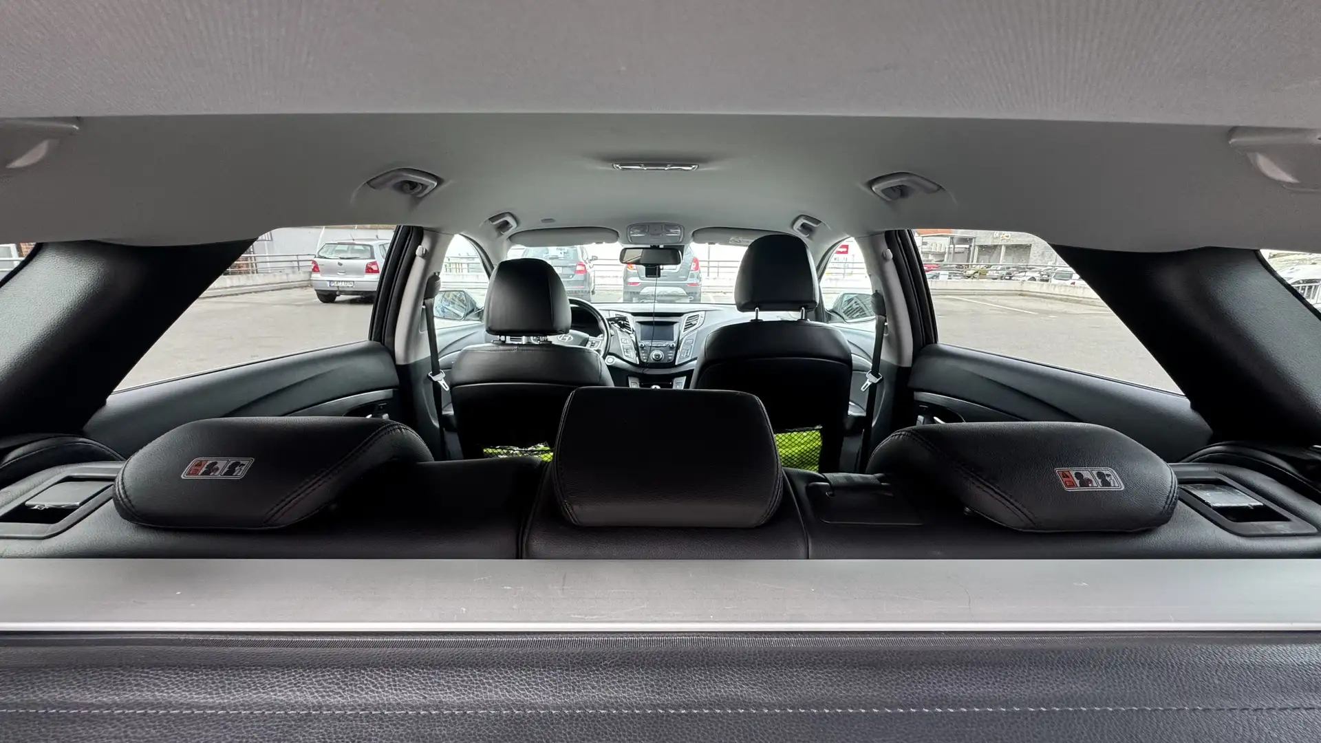 Hyundai i40 Kombi blue 1.7 CRDi DCT Premium - 2