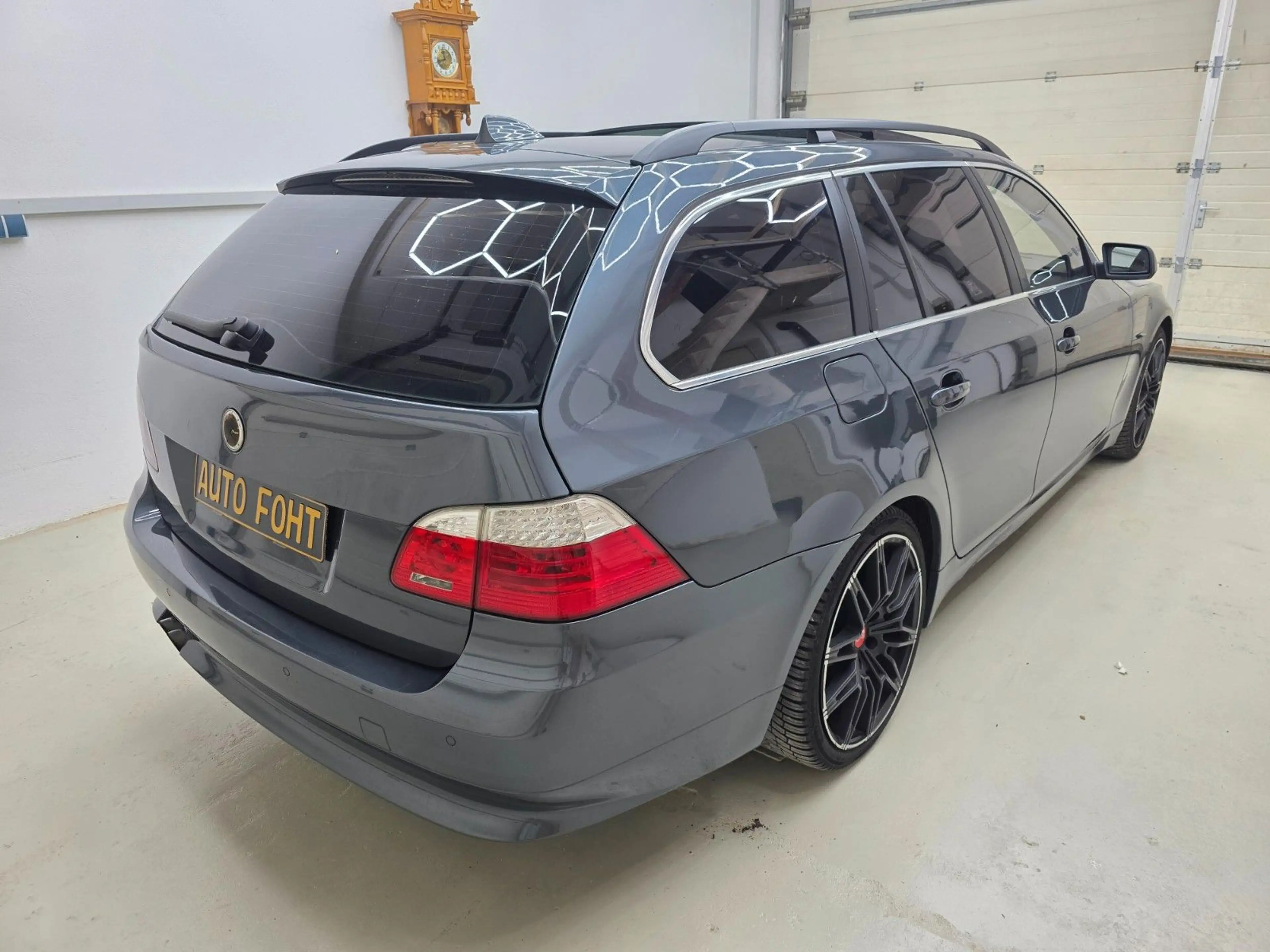 BMW 535 5 Touring 535 d Individual — photo 4