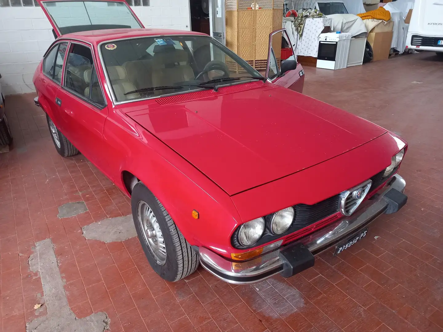 Alfa Romeo GTV 1.6 Alfetta Červená - 1
