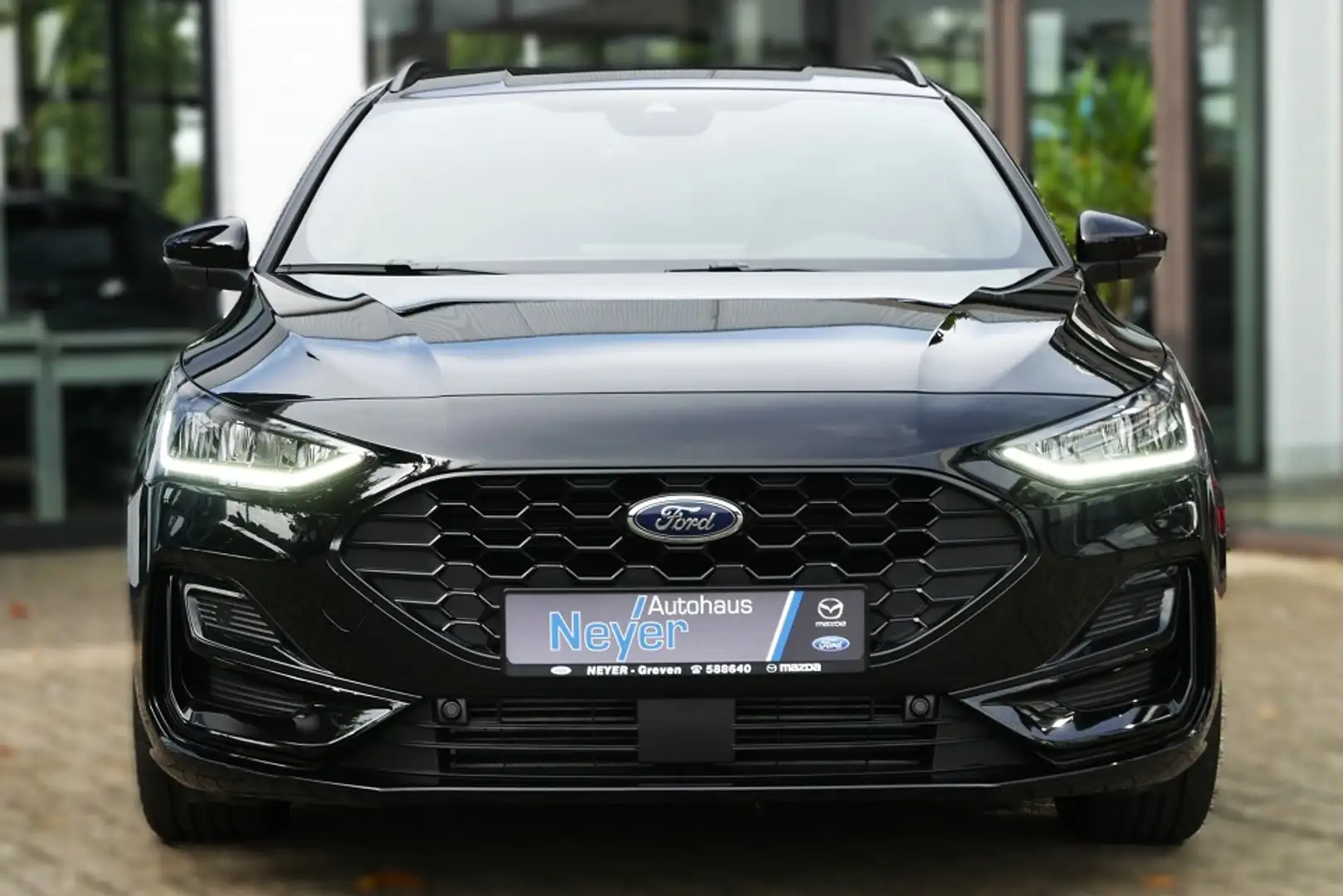 Ford Focus Turnier MHEV ST-Line X Schwarz - 2