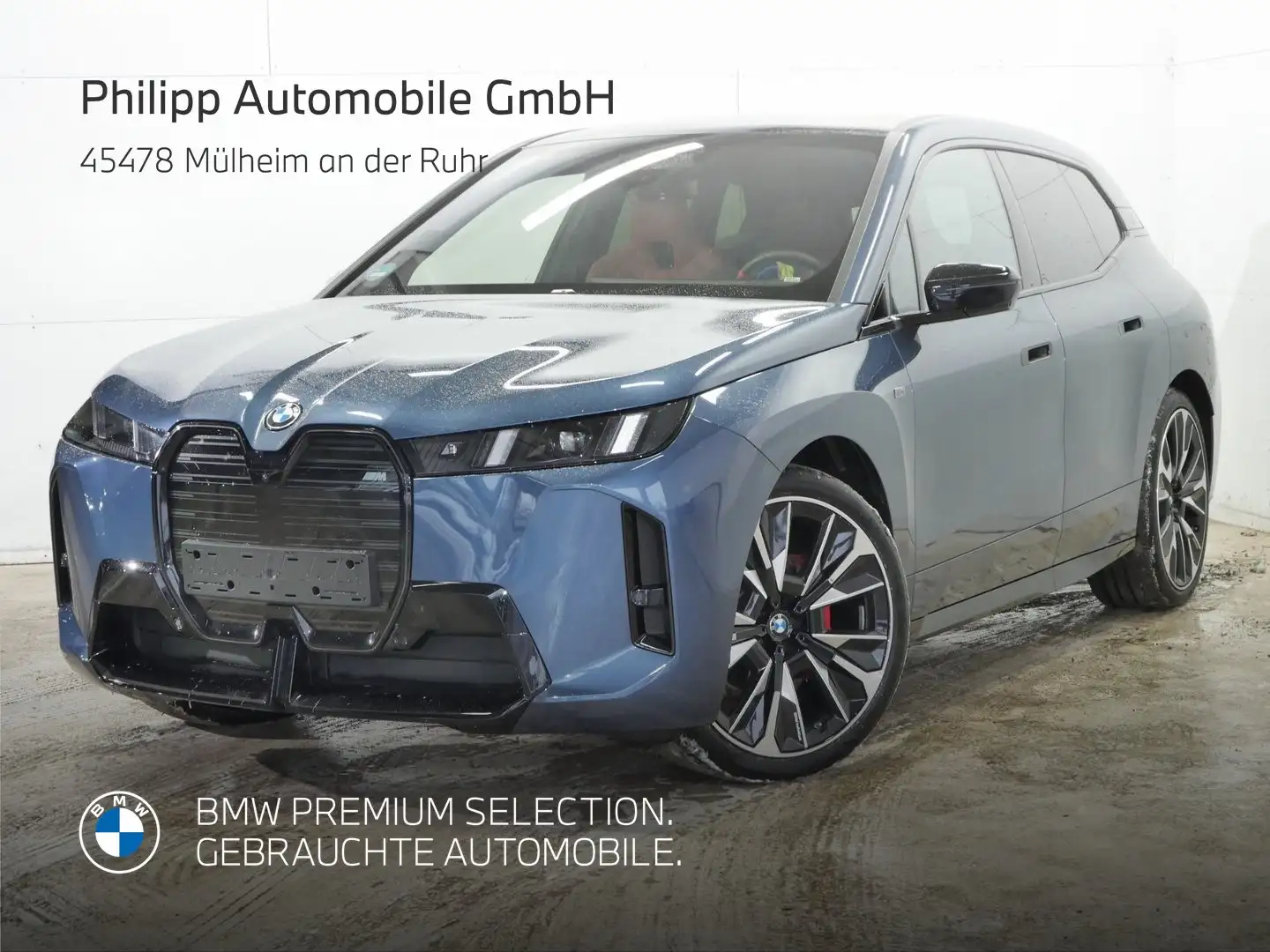 BMW iX M70 2-Achs Luft B&W PanoSky DA-Pro 360° AHK Blau - 1