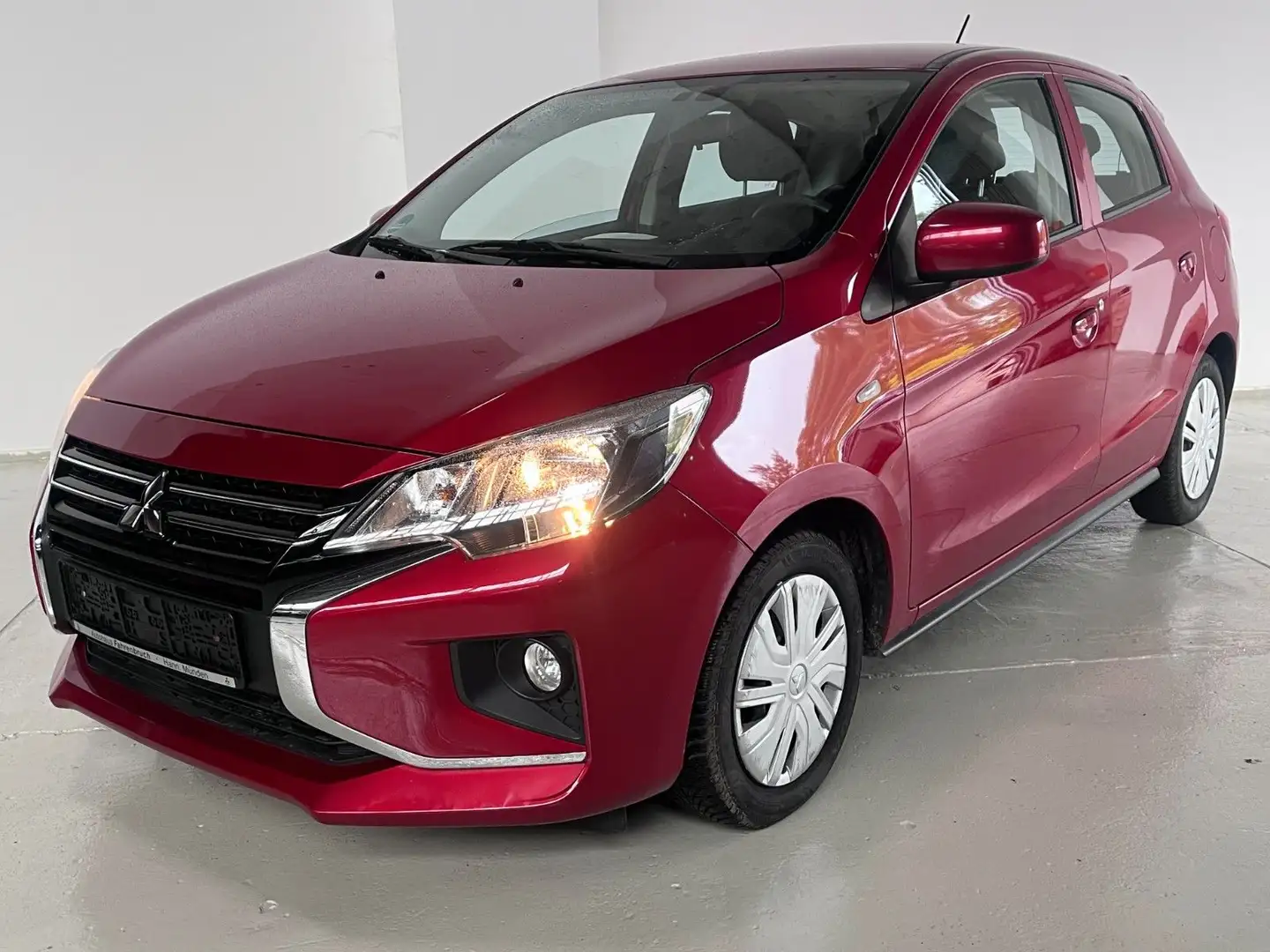 Mitsubishi Space Star Select 1.2 Rot - 1