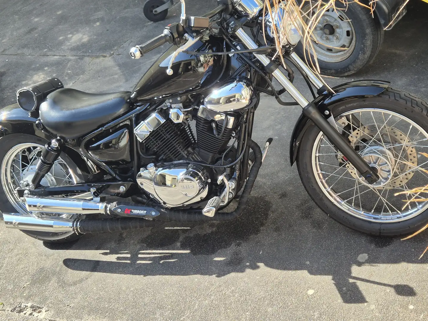 Yamaha XV 125 Černá - 1