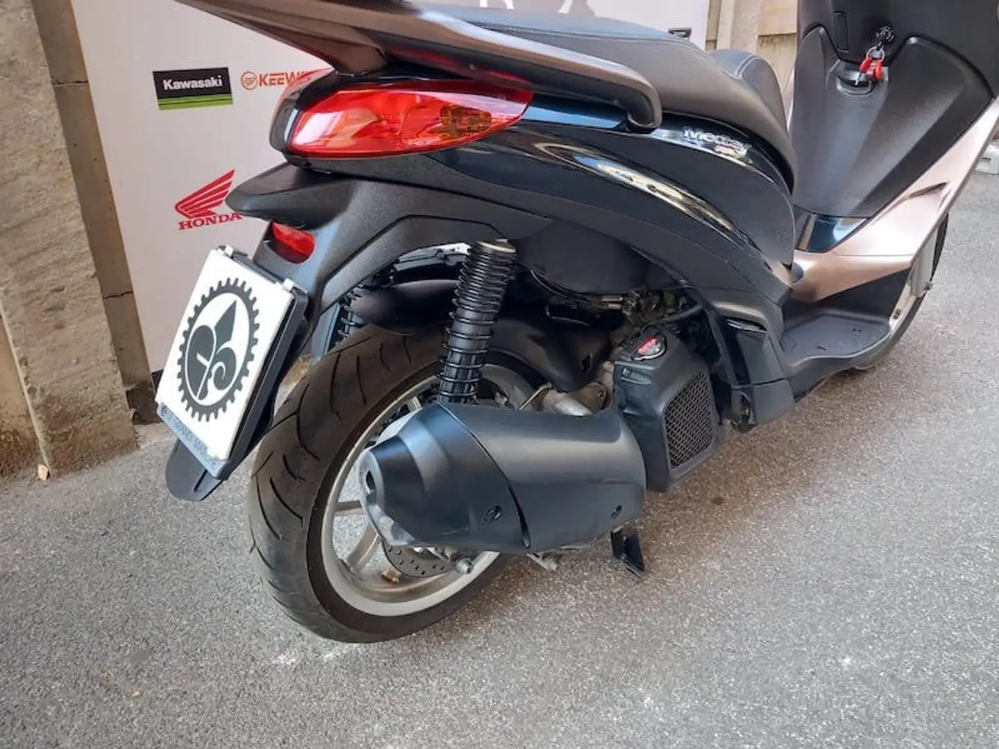 Piaggio Medley 150 - 2