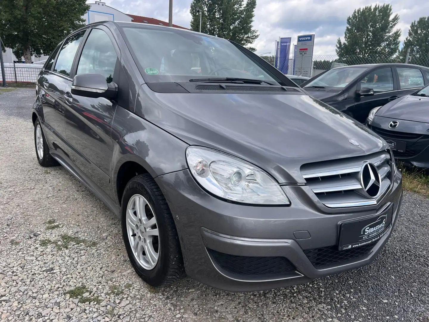 Mercedes-Benz B 170 Special Edition Klima Tüv 10/25 Срібний - 1