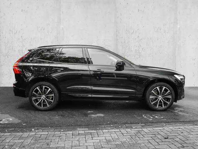 Volvo XC60 view 5