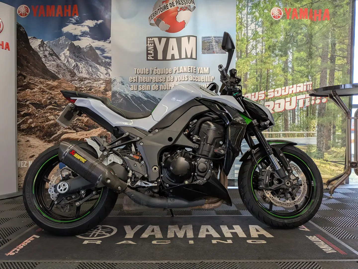 Kawasaki Z 1000 - 1