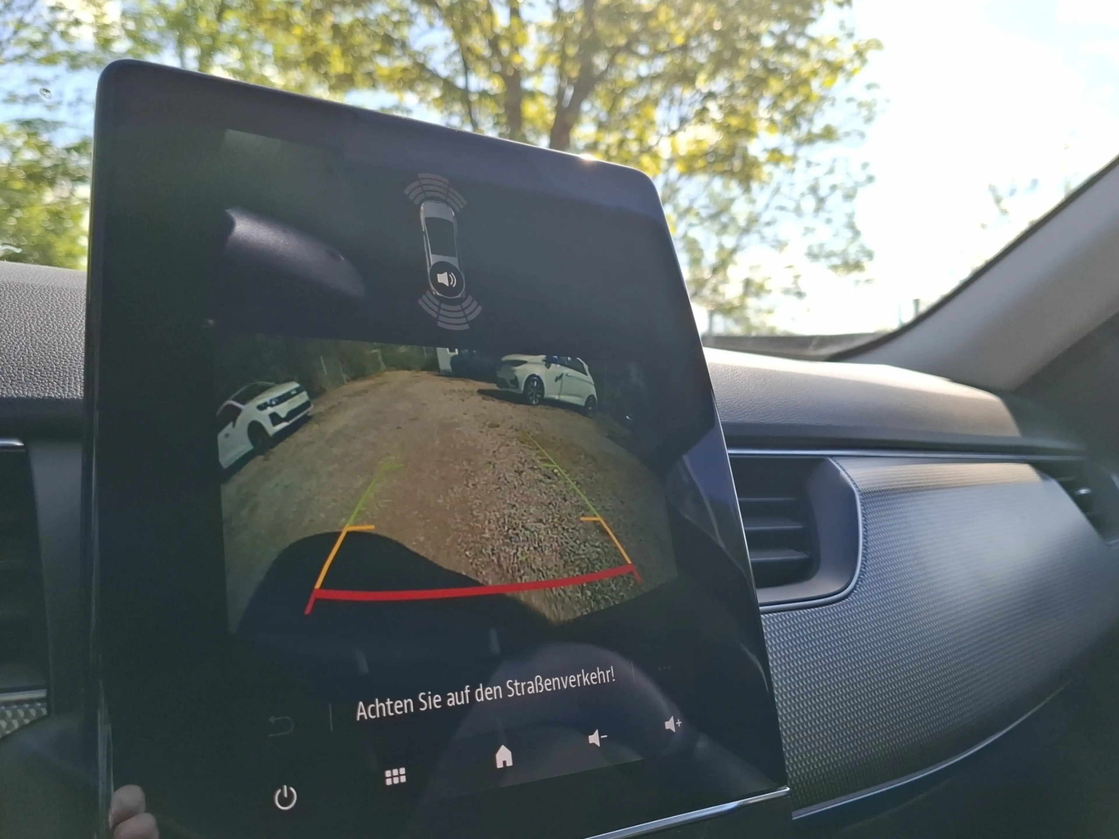 Renault Arkana INTENS E-TECH Hybrid 145*NAVI* — photo 15