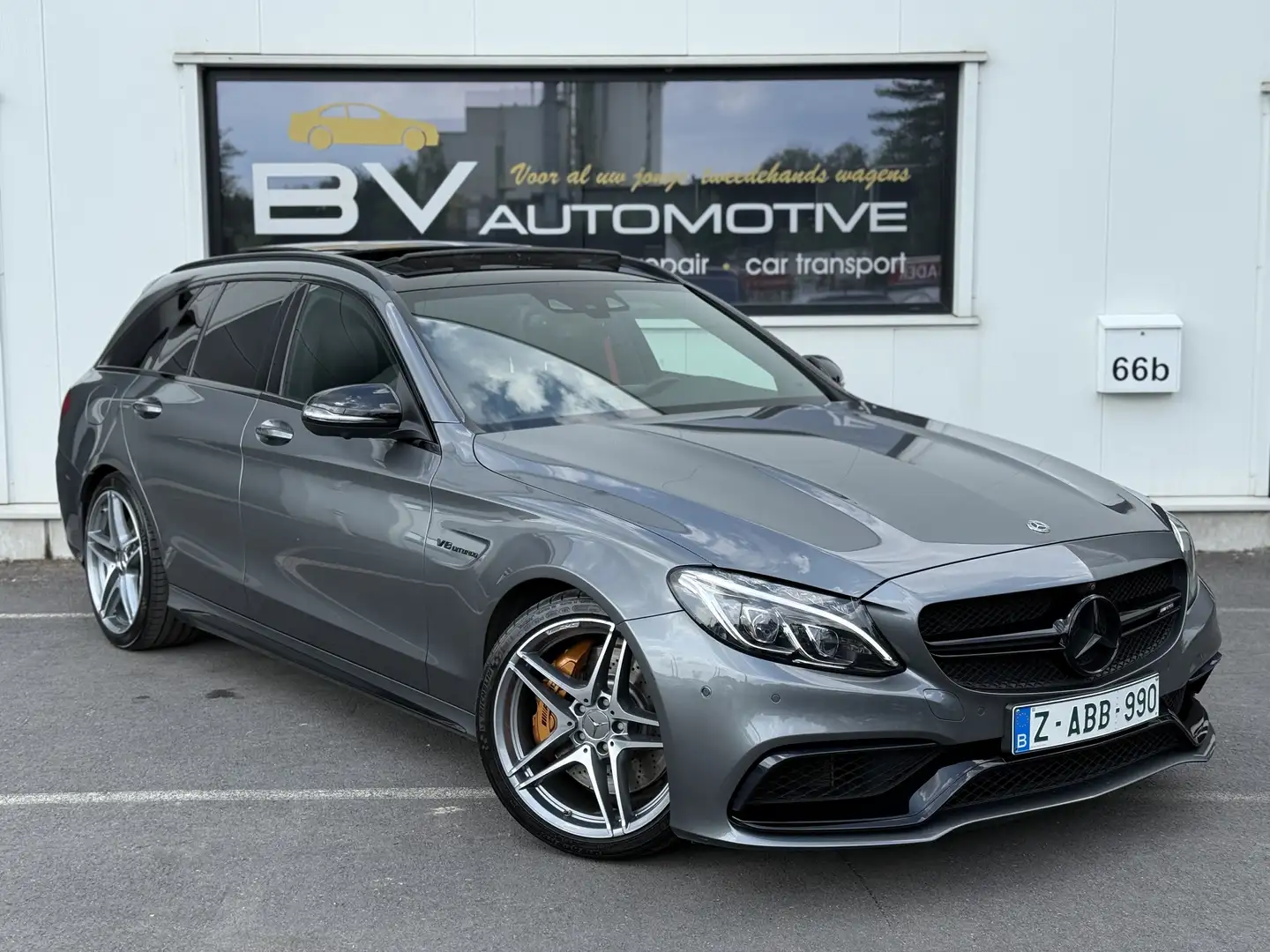 Mercedes-Benz C 63 AMG LICHTE VRACHT - PANO - 360 cam - KEYLESS Gris - 1