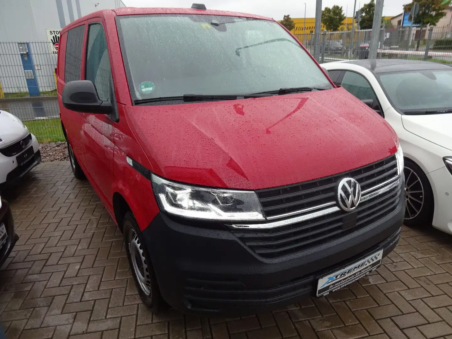 Volkswagen T6 Transporter T6.1 Transporter LED/AHK/MwSt Rot - 2