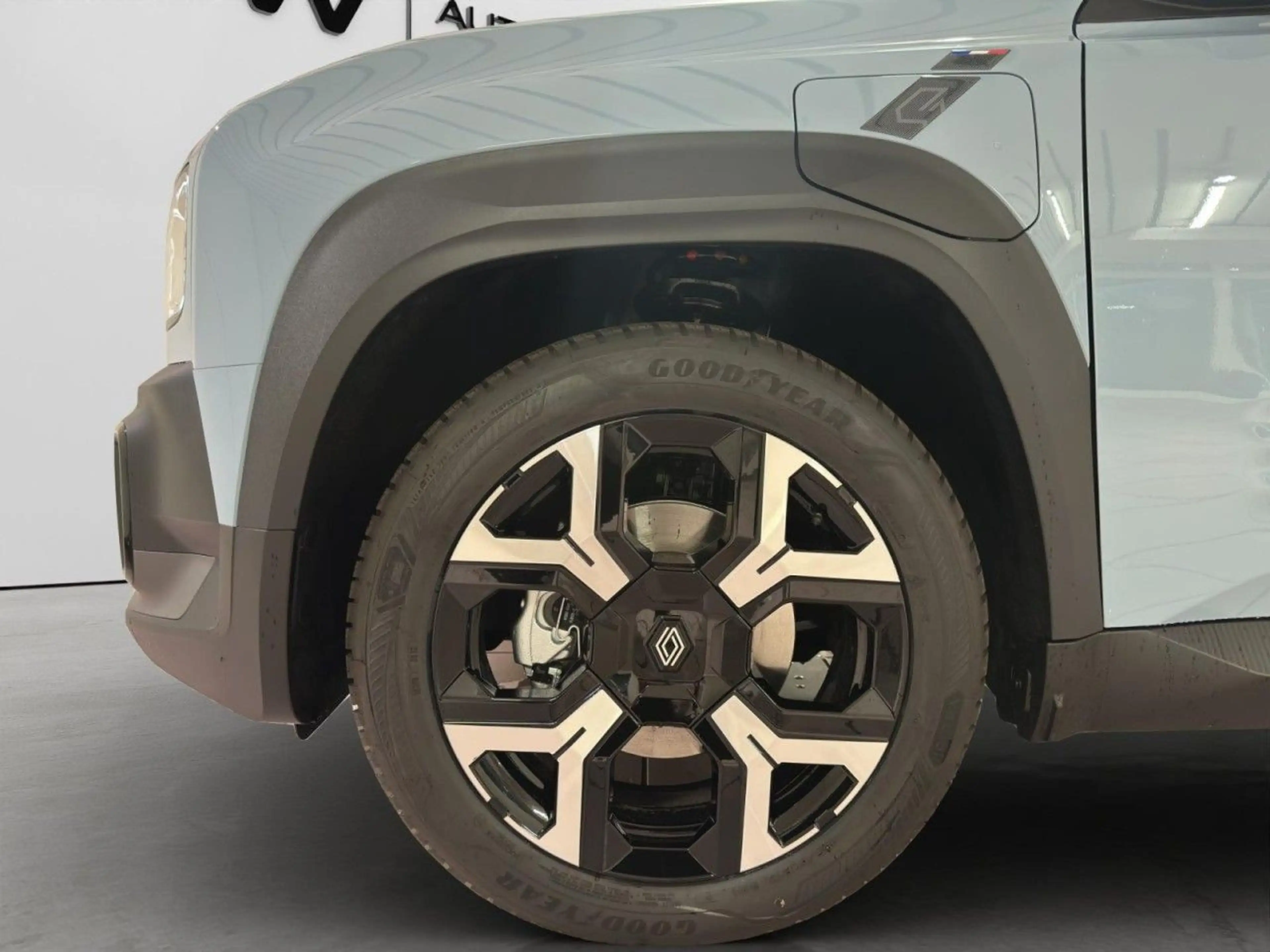 Renault R 4 4 E-Tech Electric 150 Comfort Range Techno — photo 5
