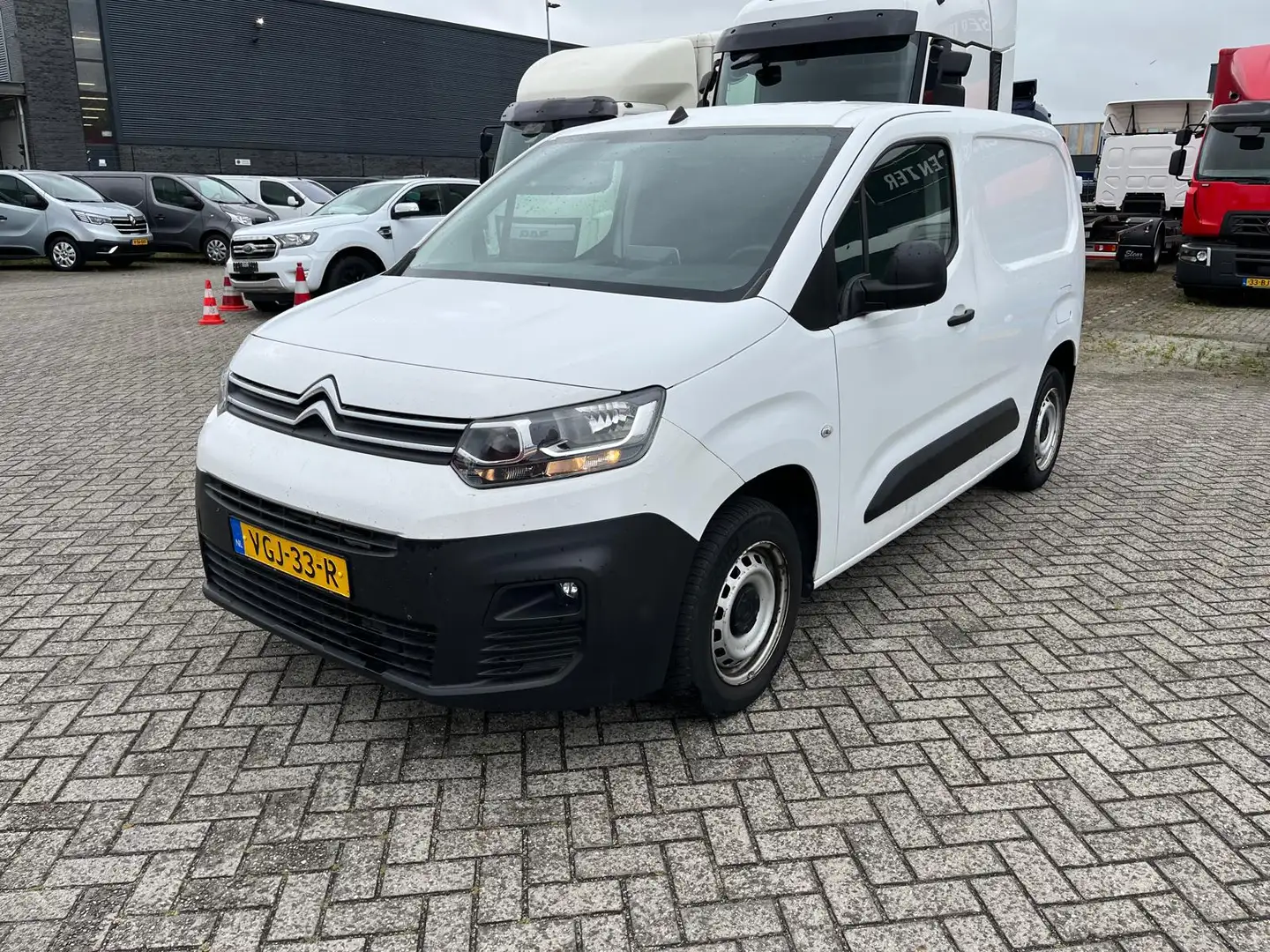 Citroen Berlingo Blue HDI 1,5, Airco, Nav, Bluetooth Wit - 1