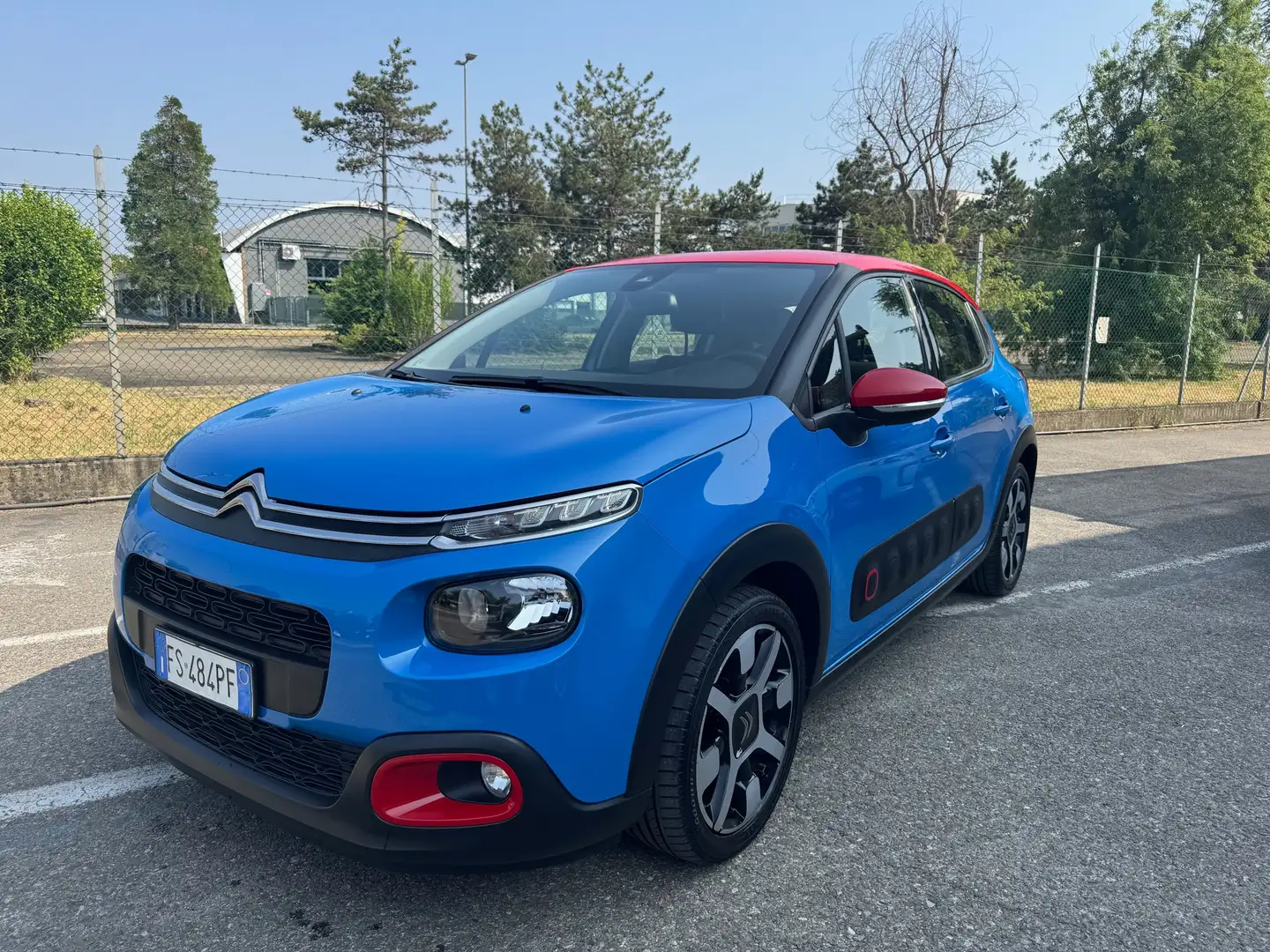 Citroen C3 1.5 bluehdi Shine 100CV NAVI+RETR. SUPER PREZZO Blu/Azzurro - 1
