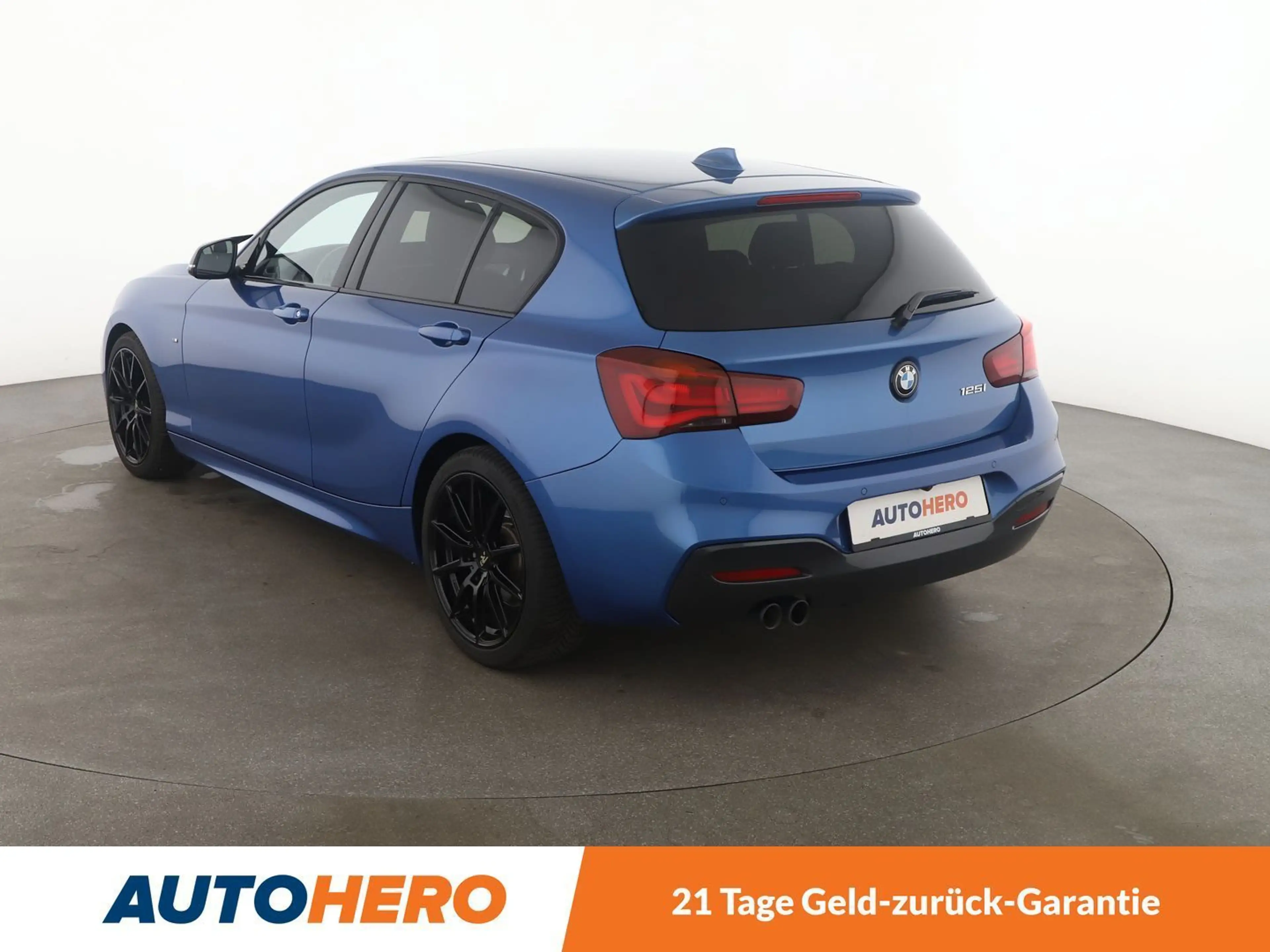 BMW 125 125i Edition M Sport Shadow Aut.*NAVI*LED*TEMPO* — photo 4