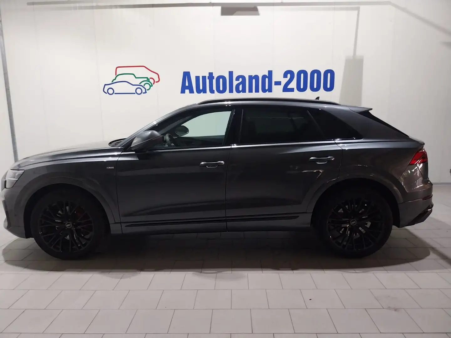 Audi Q8 50 TDI quattro S-Line* Facelift*NP:128.000,-* Grau - 2