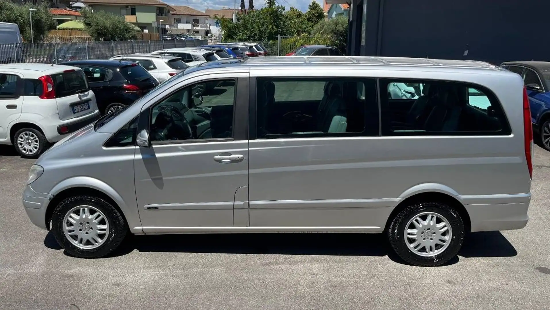 Mercedes-Benz Viano 2.2 cdi Trend L Argento - 2