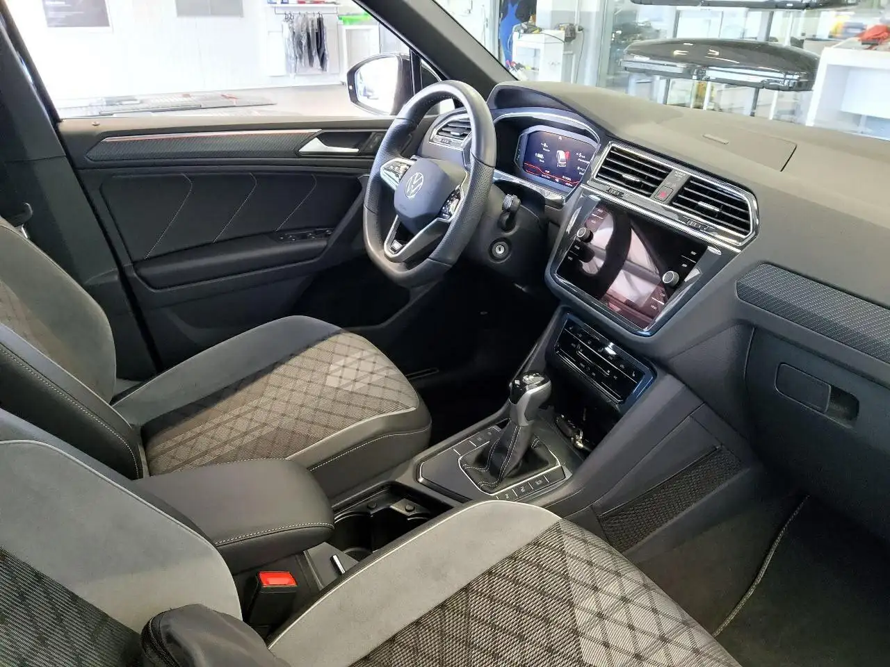 Volkswagen Tiguan, фото 3