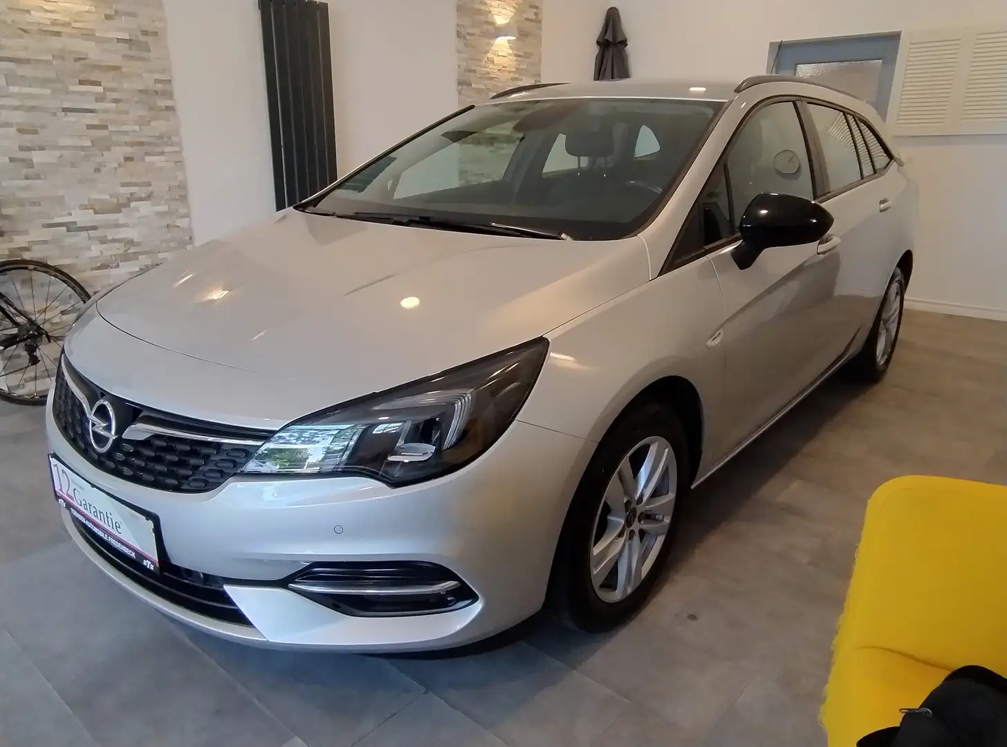 Opel Astra 1.5 D Start/Stop Sports Tourer Business Edition Argent - 1
