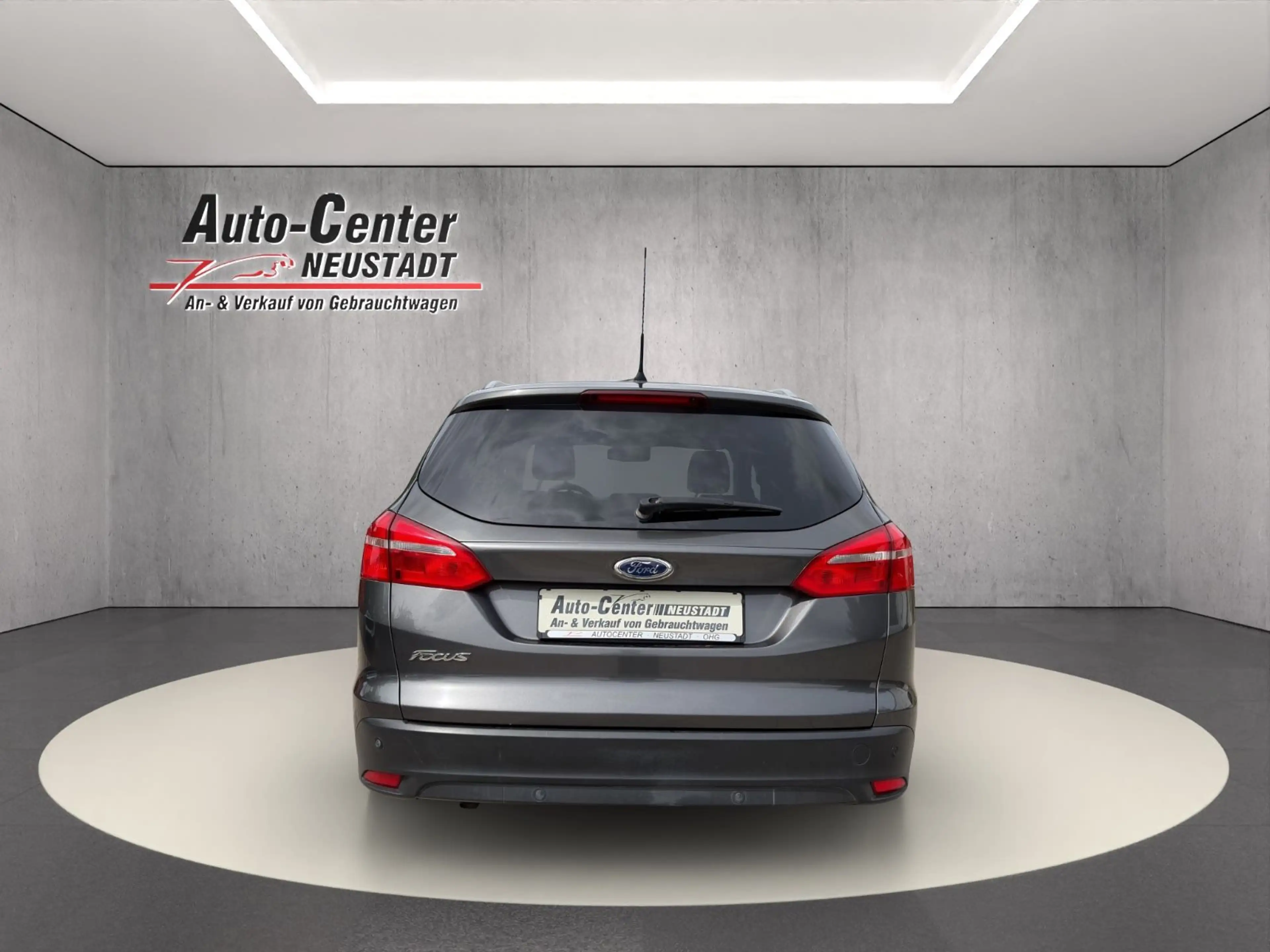 Ford Focus Turnier Titanium NAVI/PDC/KLIMAA/SHZ — photo 5