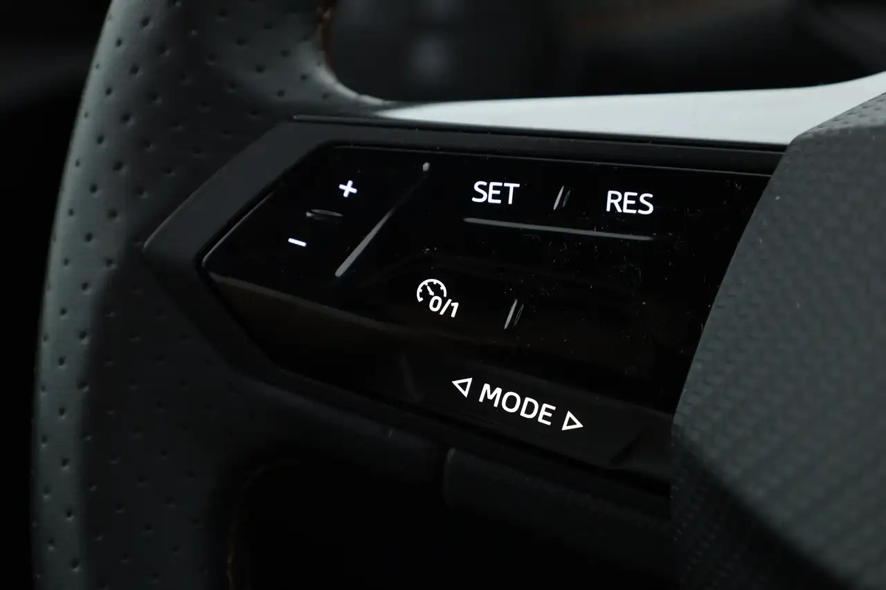 Cupra Born 62 kWh Rijklaar! Apple CarPlay Stoel- Stuurv, миниатюра 10
