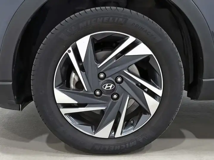 Hyundai Bayon 1.0 TGDI Maxx 2022, foto 10