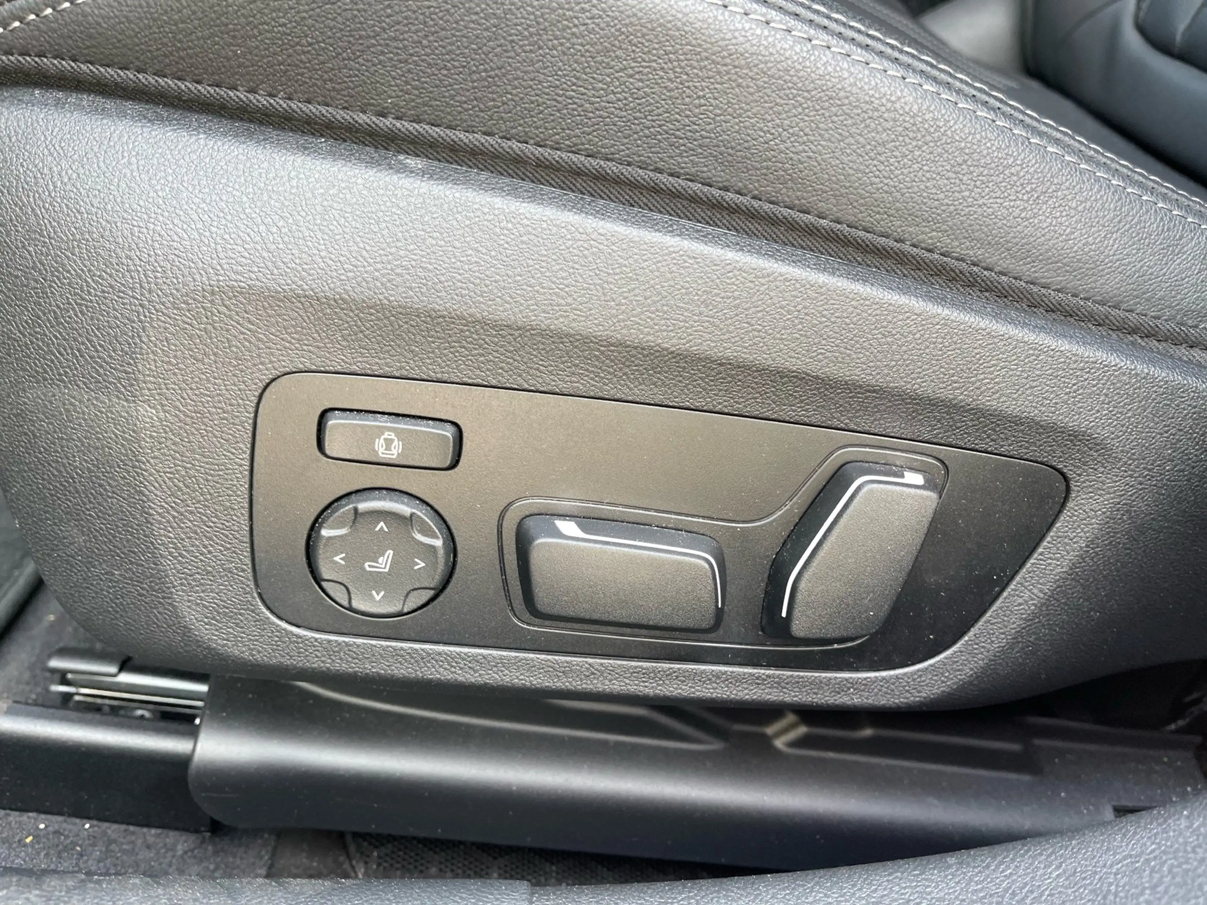 BMW 440 M440i xDrive GC M Sport || Glasdach H&K HUD — photo 14