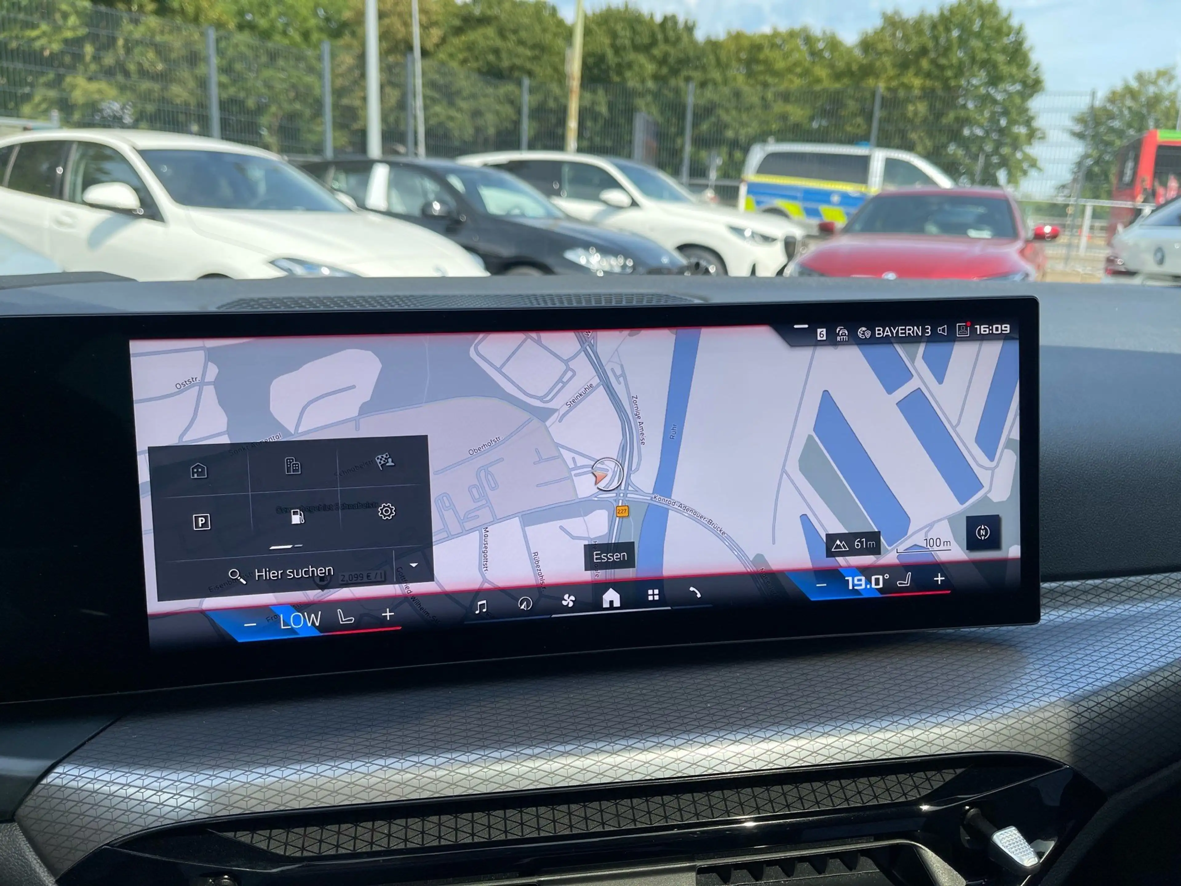 BMW 440 M440i xDrive GC M Sport || Glasdach H&K HUD — photo 12