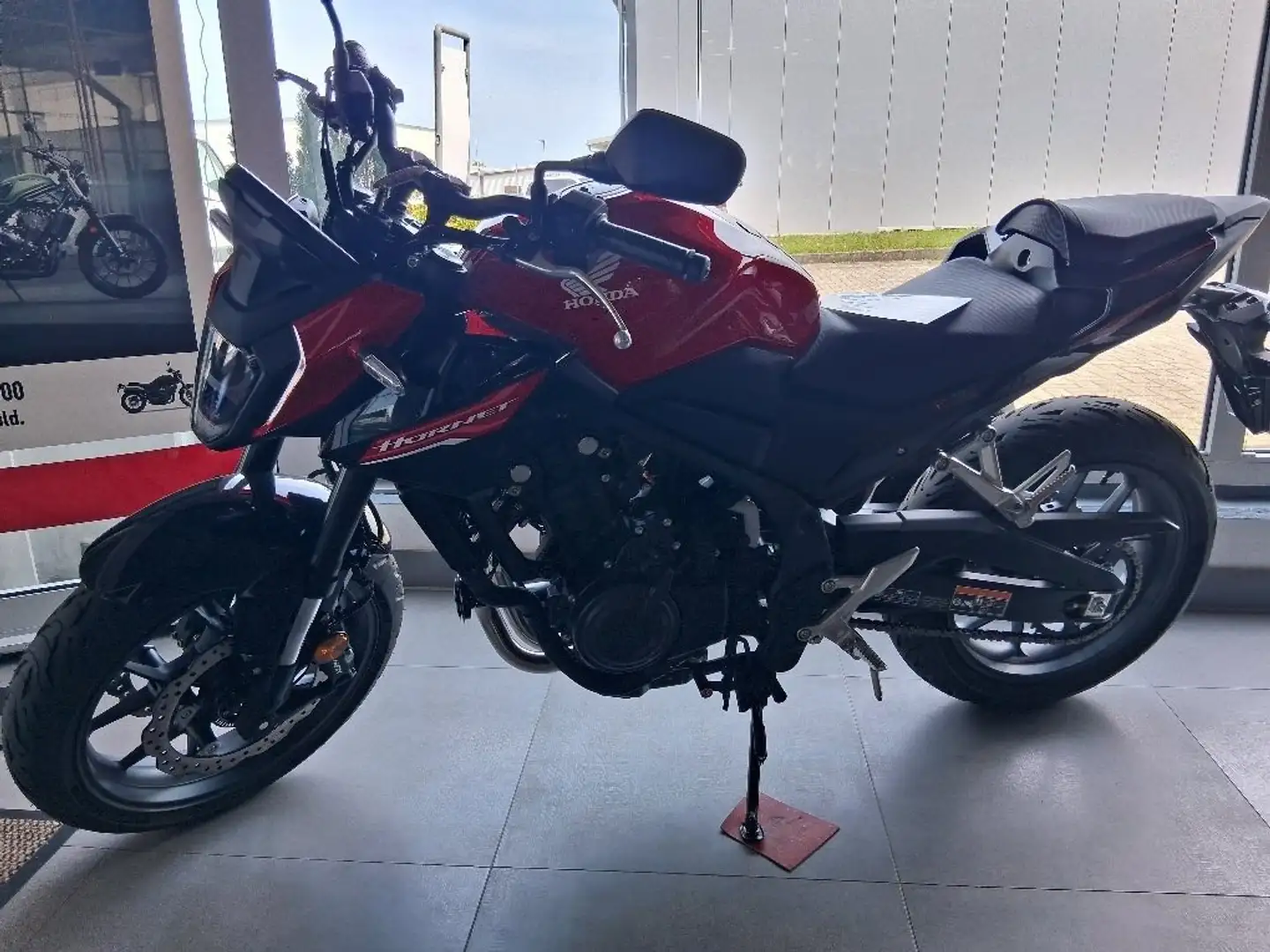 Honda Hornet Rojo - 2