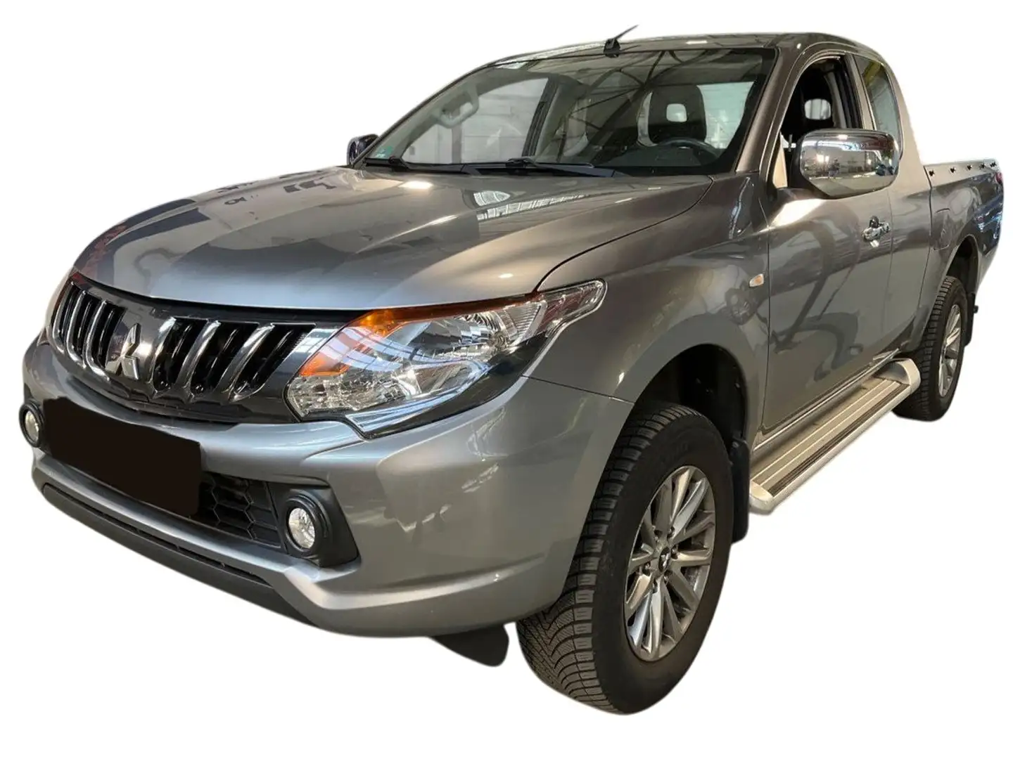 Mitsubishi L200 L200 2.4 DiD CLUB CAB 4X4 GANCIO 24.850+IVA Grigio - 1