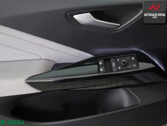 Volkswagen ID.3 view 14