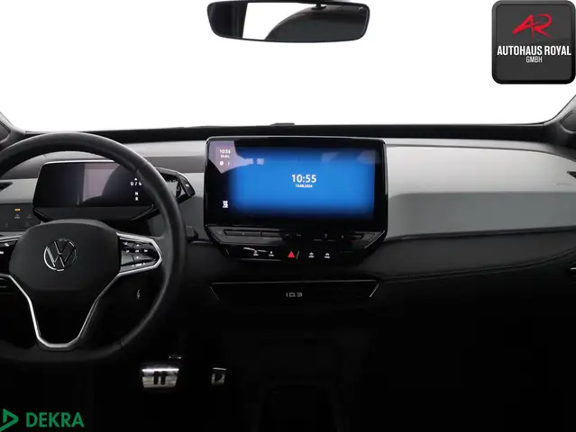 Volkswagen ID.3 view 8