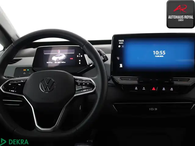 Volkswagen ID.3 view 15