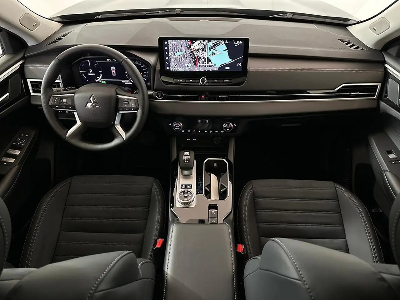 Mitsubishi Outlander снимка Mitsubishi Outlander