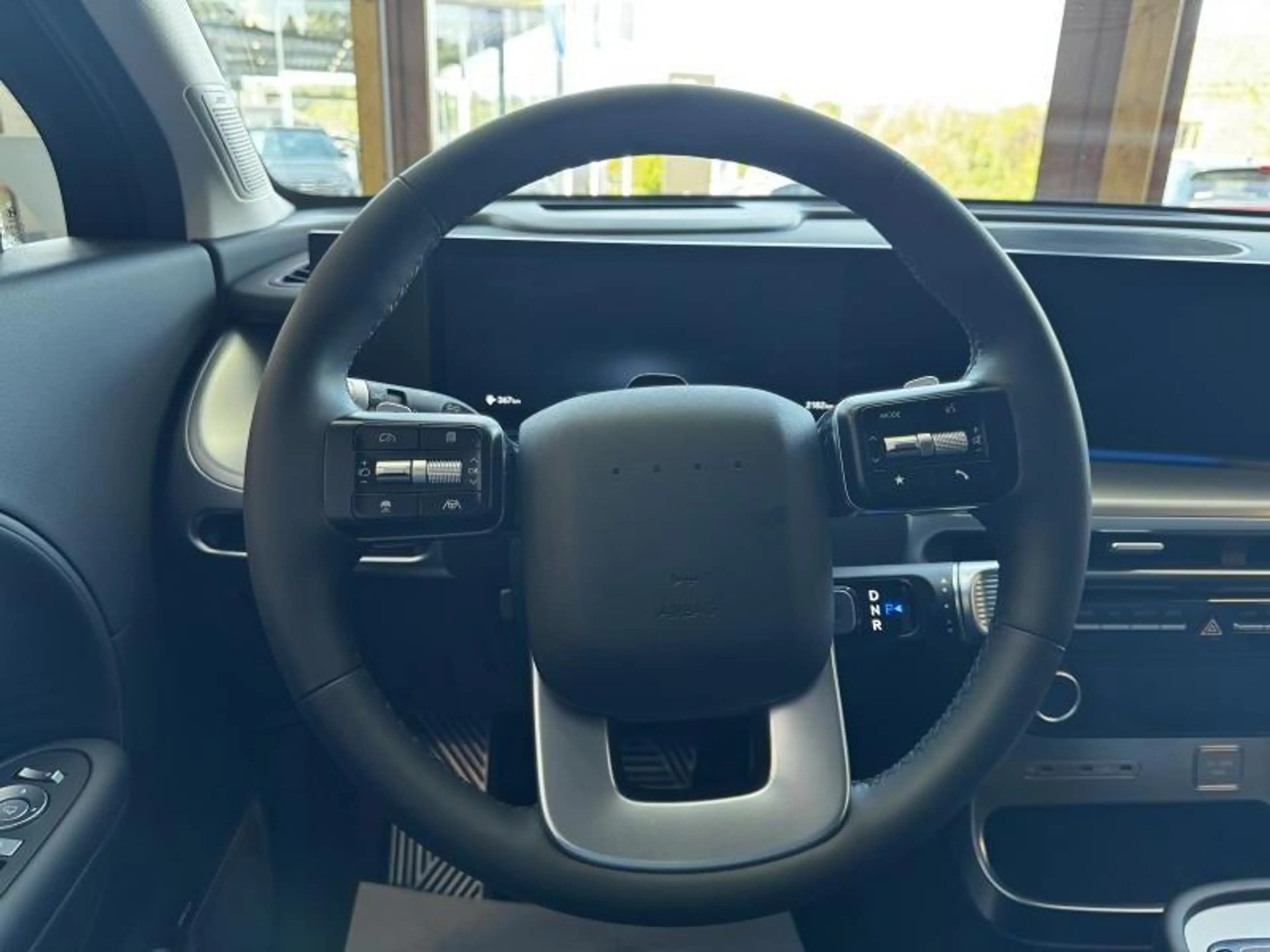 Hyundai IONIQ 9 Business Plus Sunroof AWD 110 kWh 7 Seater — photo 13