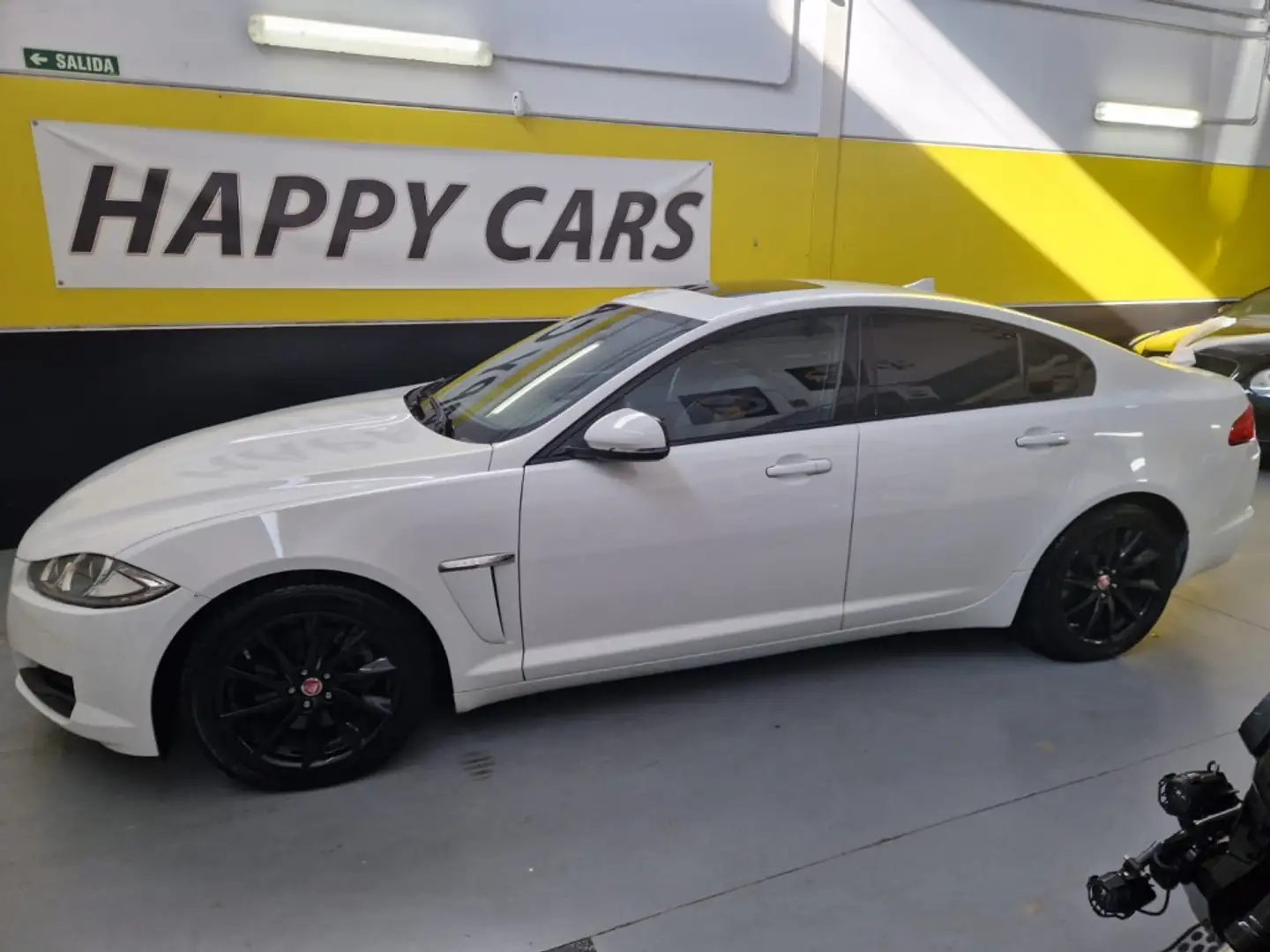 Jaguar XF Sportbrake 2.2 Diesel R-Sport Aut. Blanco - 1