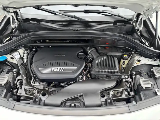 BMW X2 view 28