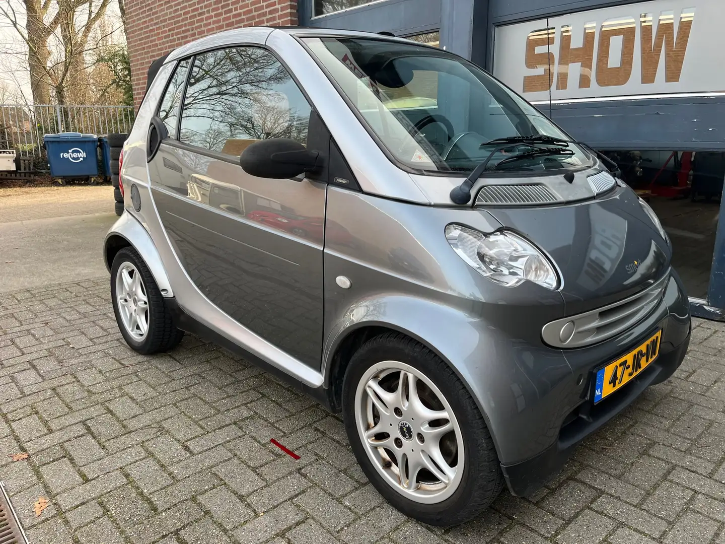 smart city-coupé/city-cabrio Cabrio, Airco, Nieuwe motor Grau - 2