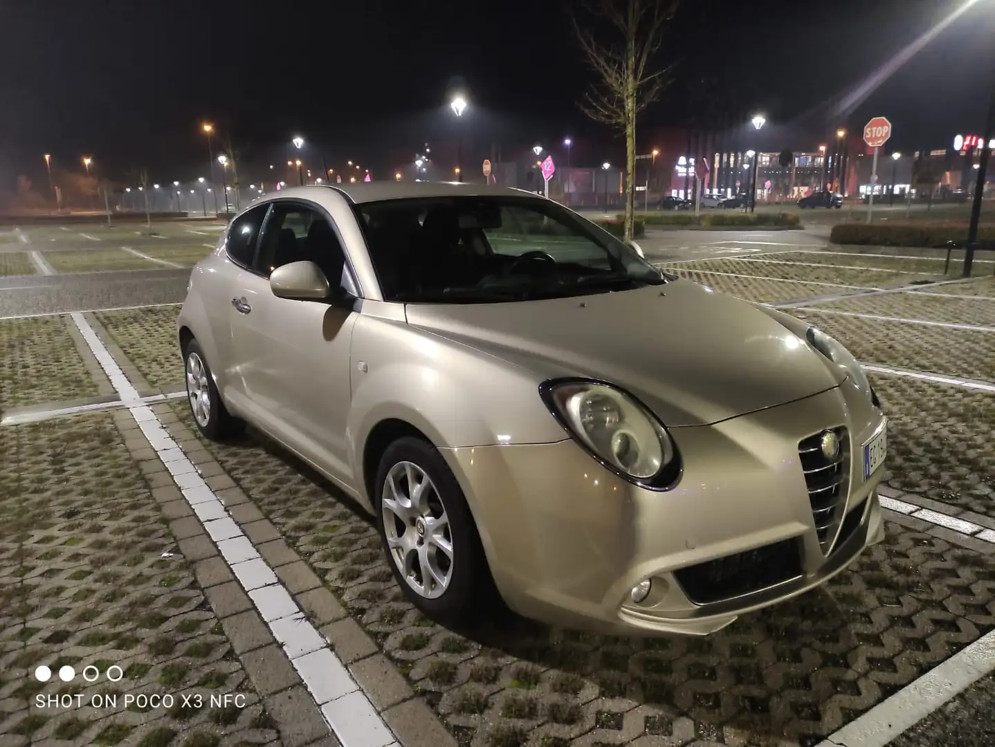 Alfa Romeo MiTo MiTo 2008 1.6 jtdm Distinctive 120cv - 2